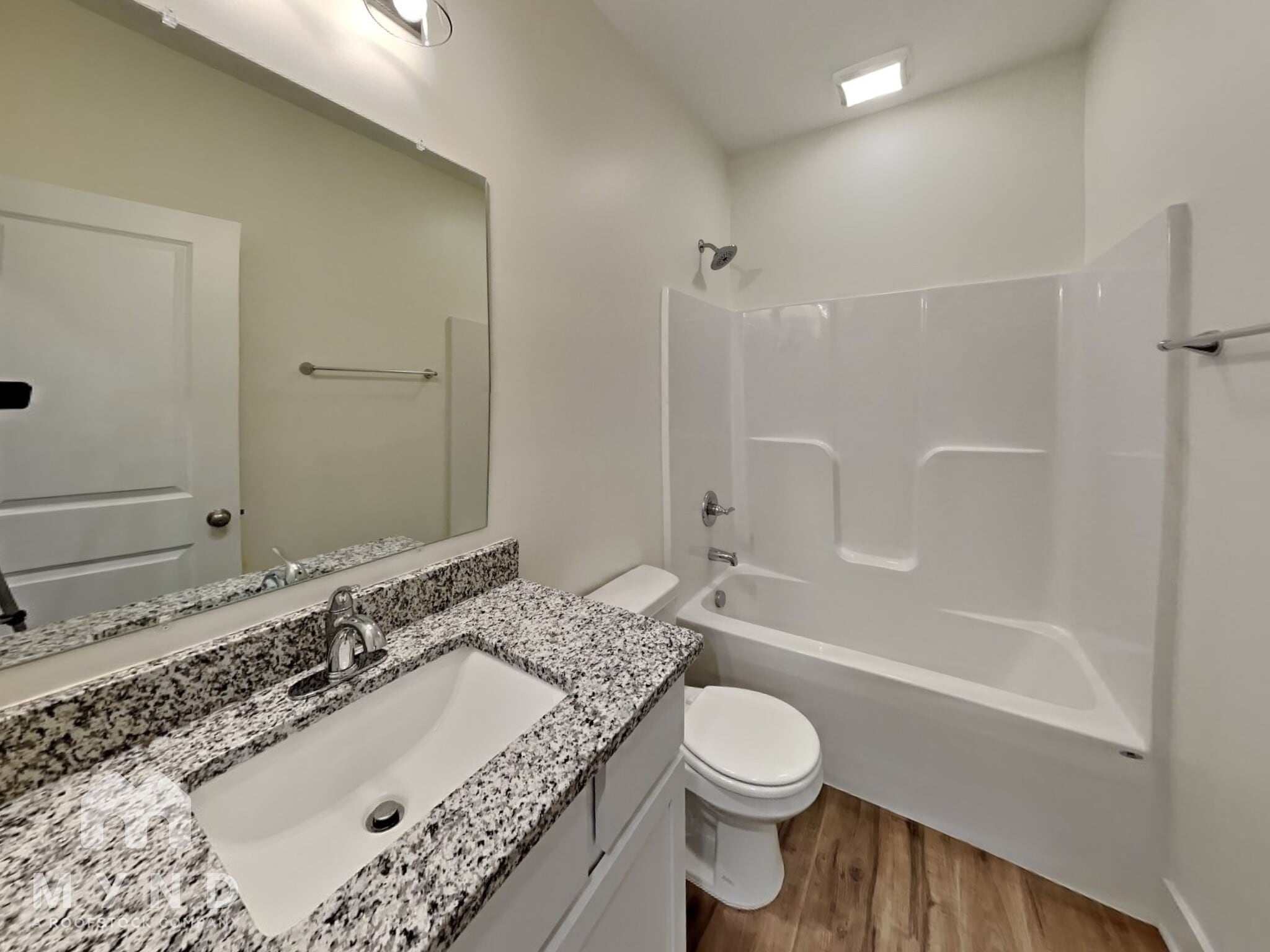 Building Photo - 5812 E Bristol Cir