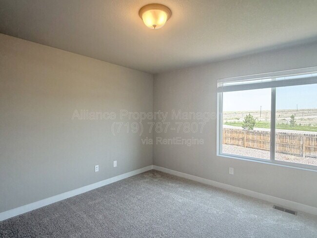 Building Photo - 11120 Anhinga Ct
