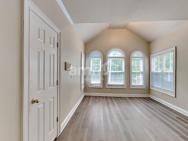 Building Photo - 2312 Herring Woods Trl