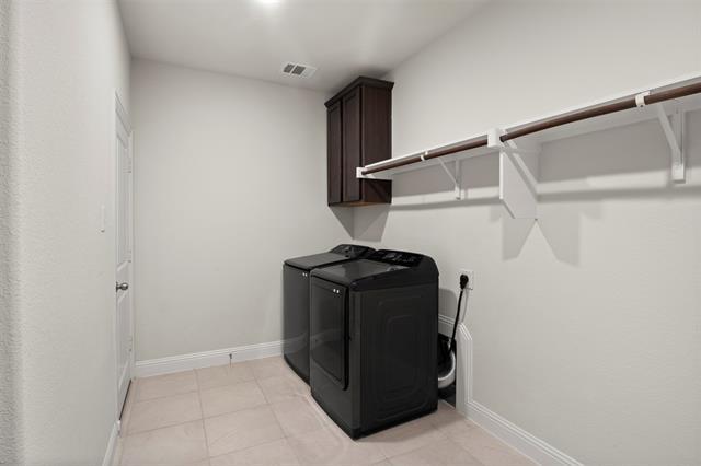 Building Photo - 10813 Culberson Dr