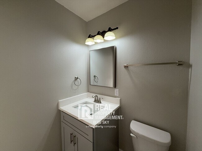 Building Photo - 4439 Reeves Rd