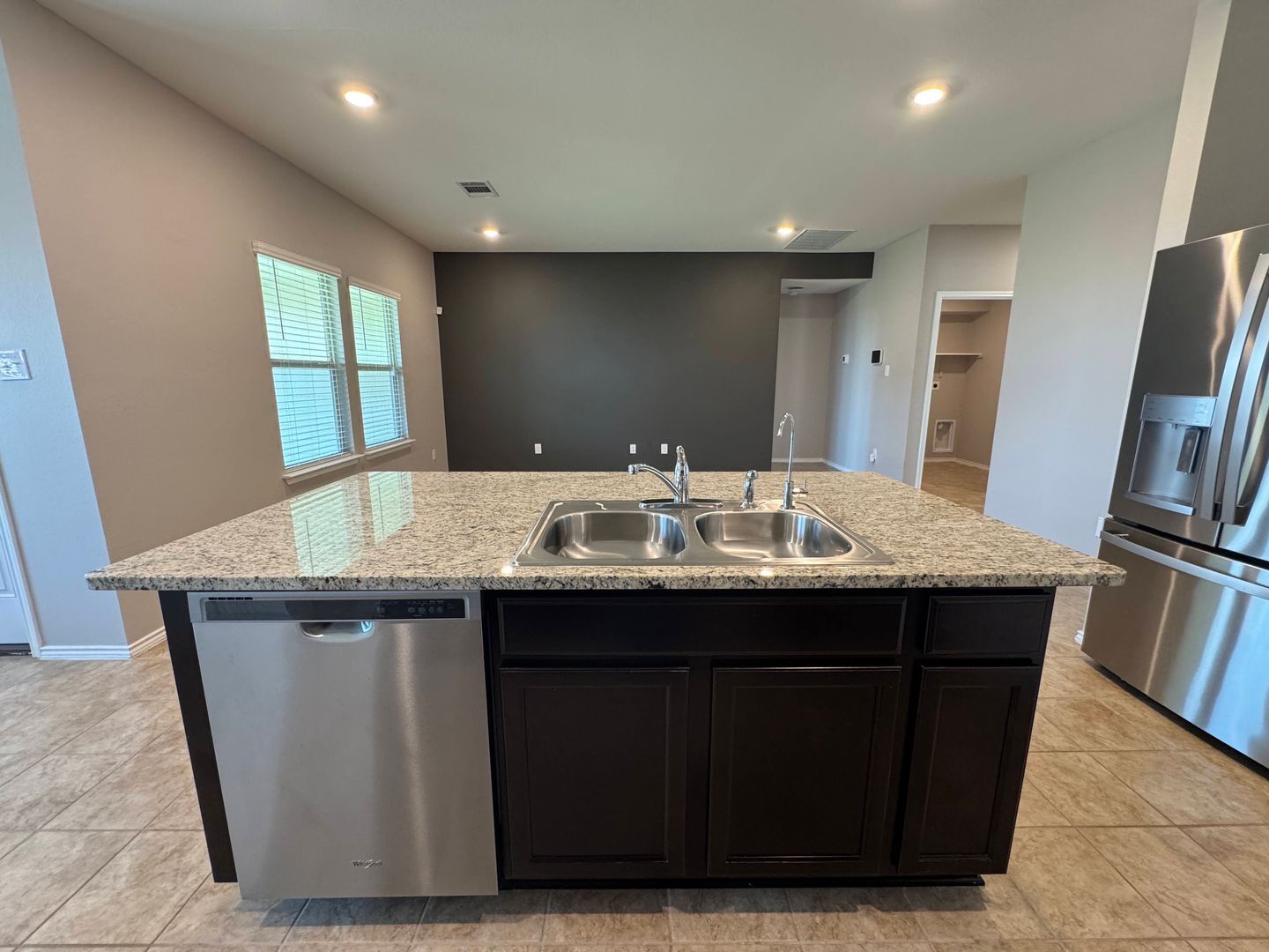Building Photo - 9612 Murandy Dr