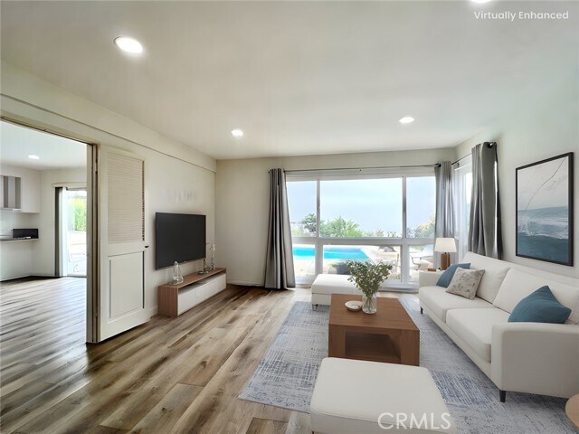 Building Photo - 27844 Longhill Dr