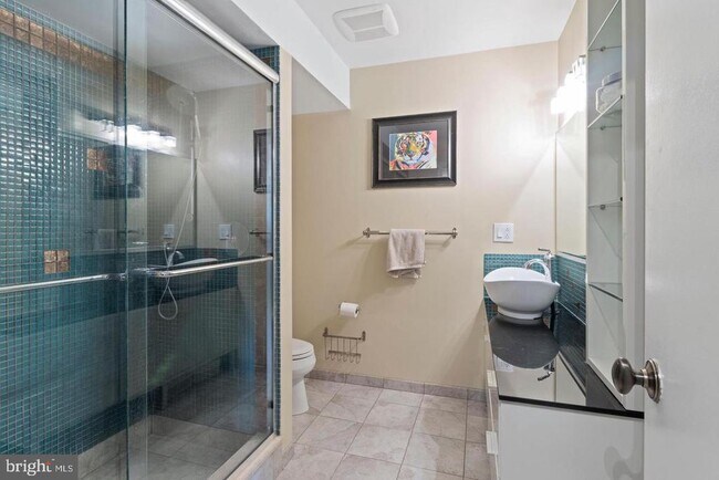 Building Photo - 119 Commonwealth Ct