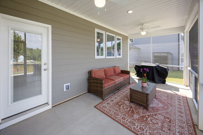Building Photo - 5080 Mooreland Oaks Way