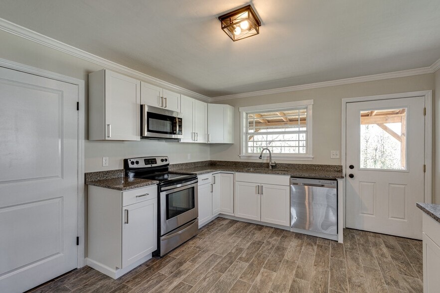 Building Photo - 48 Vero Beach Ave