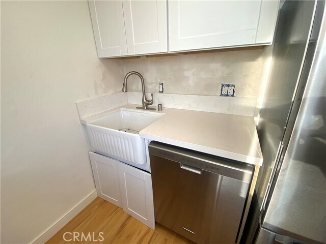 Building Photo - 2127 S Coast Hwy