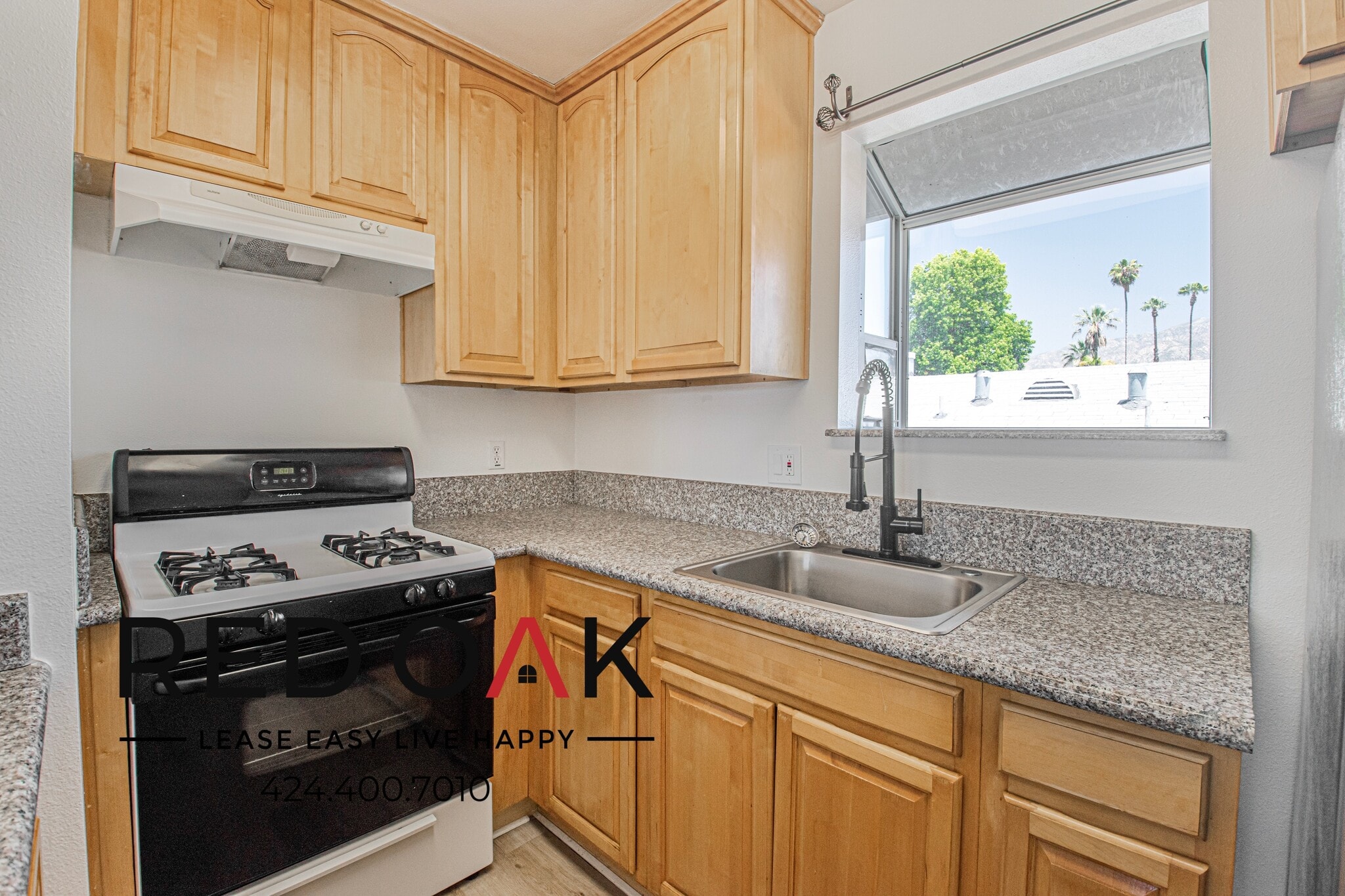 Building Photo - 380 S Sierra Madre Blvd