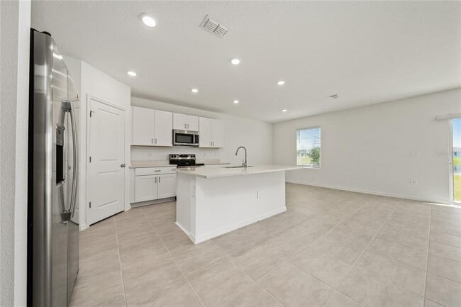 Building Photo - 4731 Yellow Elder Wy