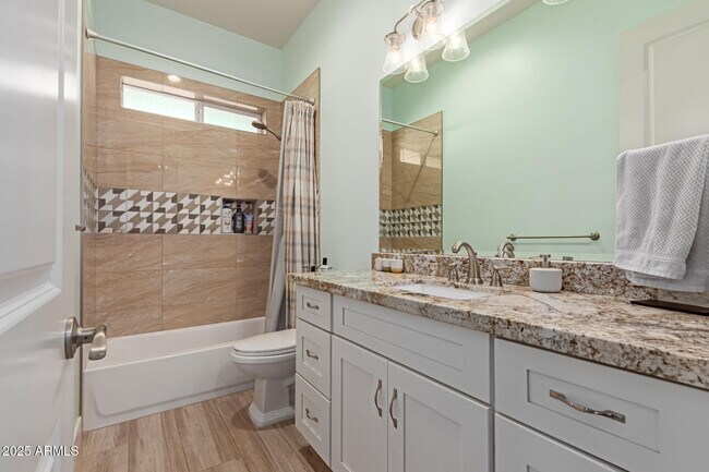 Building Photo - 17316 E Quail Track Rd