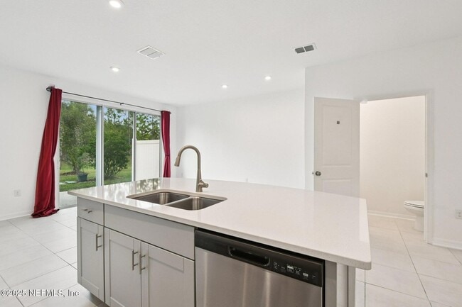 Building Photo - 277 Henrys Bluff Pl