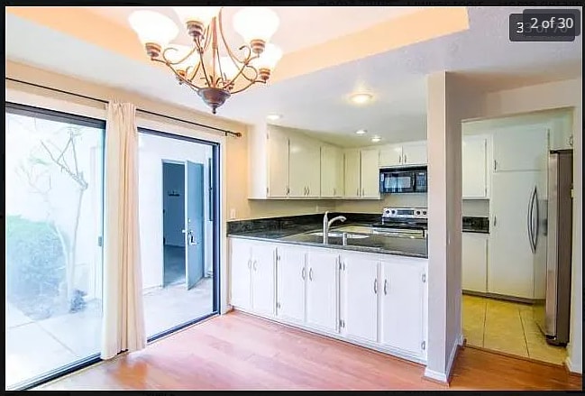 Building Photo - 4004 Crystal Dawn Ln