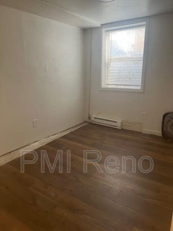 Building Photo - 614 Kuenzli St