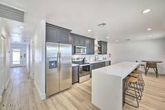 Building Photo - 310 E Papago Dr