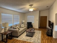 Building Photo - 4504 Fairgate Dr