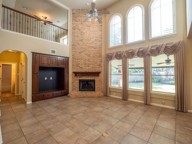 Building Photo - 5501 Fort Benton Dr