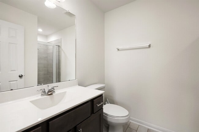 Building Photo - 2214 Sand Lily Dr