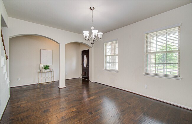 Building Photo - 12319 Gatewood Dr