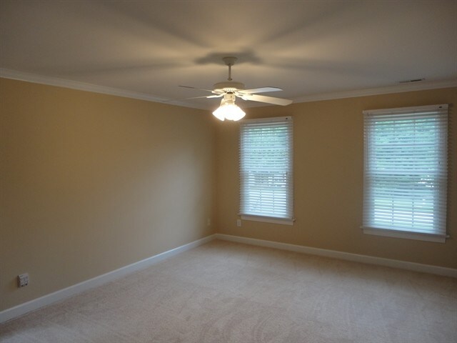 Building Photo - 109 Brampton Cir