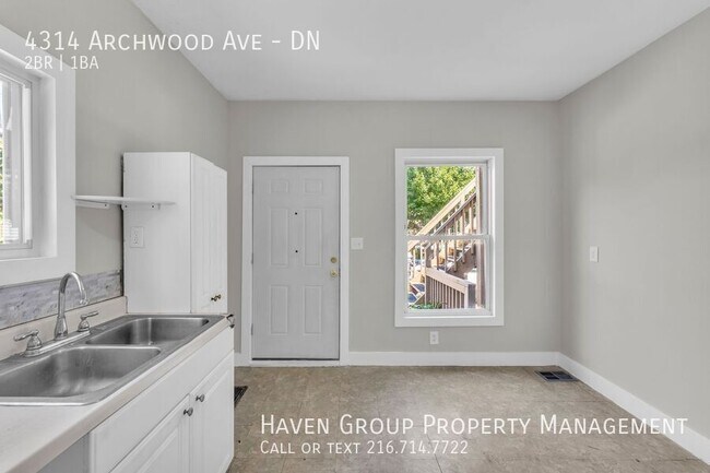 Building Photo - 4314 Archwood Ave