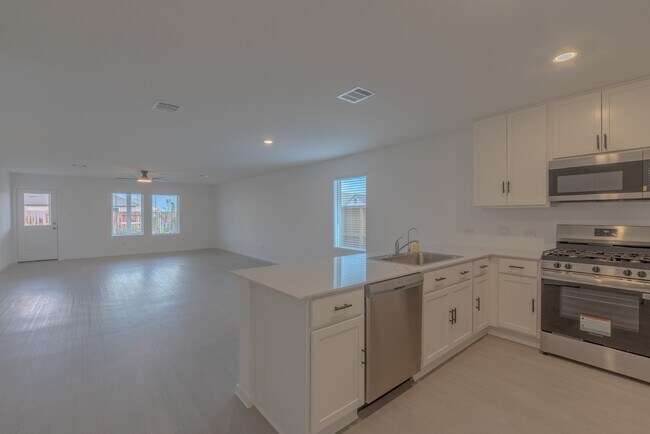Building Photo - 2074 Solstice Lndg Dr