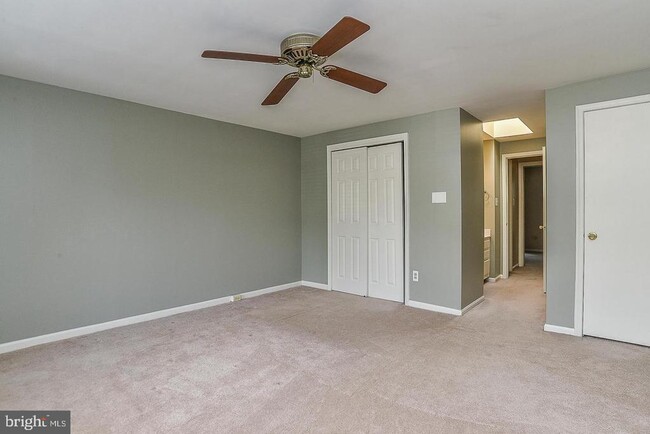 Building Photo - 11293 Silentwood Ln