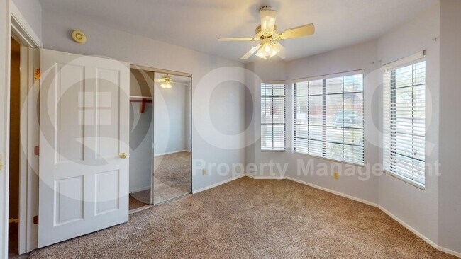Building Photo - 3025 W Country Ranch Dr