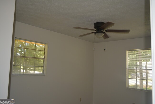 Building Photo - 354 Roy Huie Rd