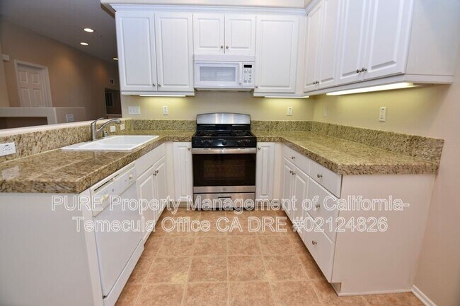 Building Photo - 33730 Willow Haven Ln