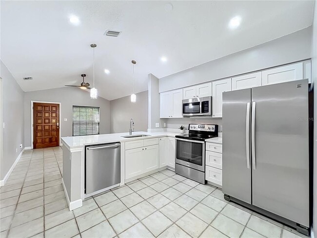 Building Photo - 2557 Riva Ct