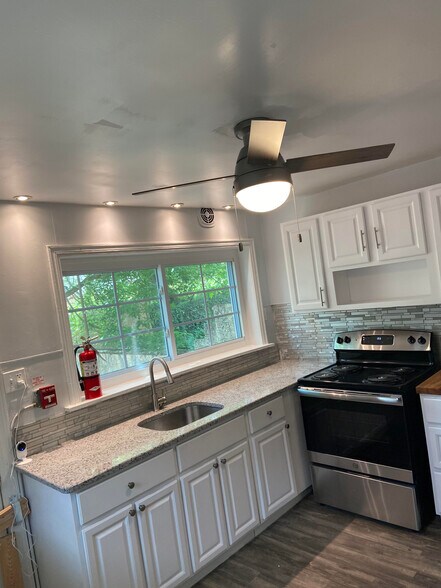 Kitchen 2 - 4934 Rubicam St