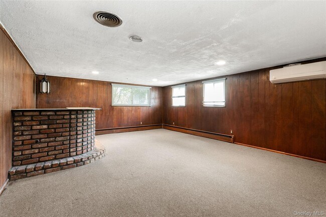 Building Photo - 797 Caldwell Ave