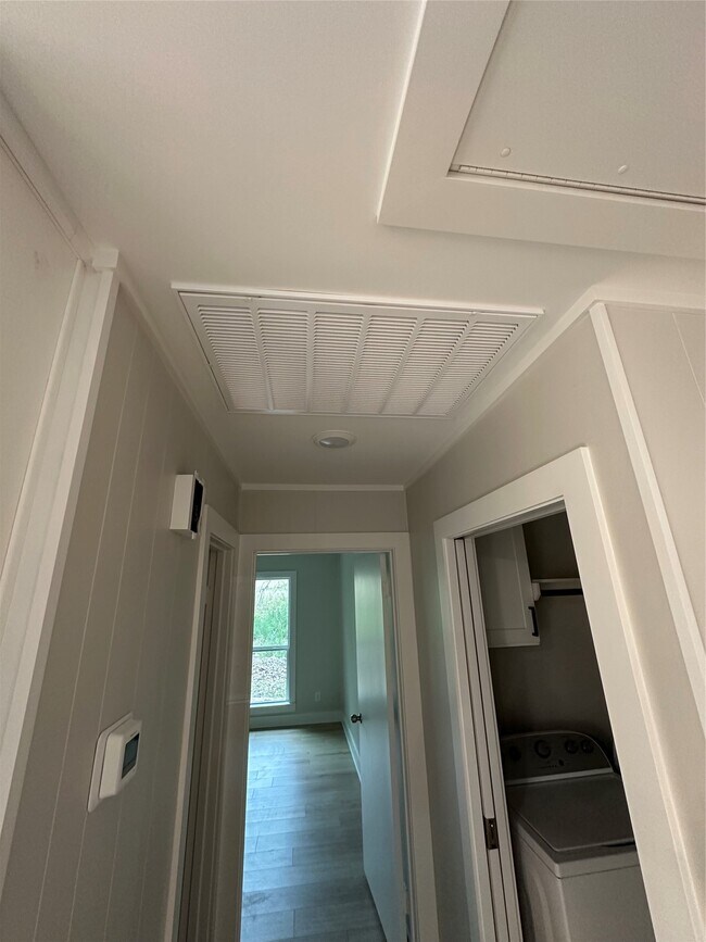 Building Photo - 71 Castaway Ln