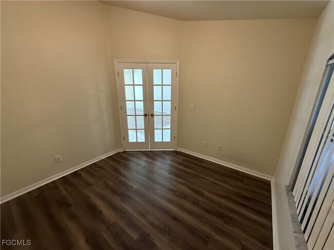 Building Photo - 2018 SW 30th St