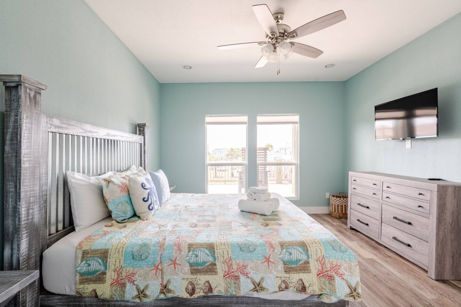 Building Photo - 970 S Jacks Rd