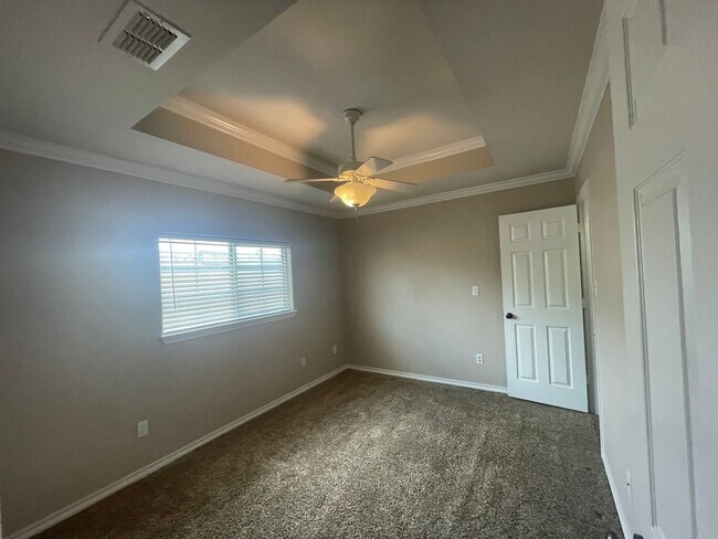 Building Photo - Waterfront Living in Corpus Christi – 3 Be...