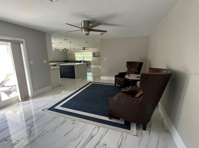 Building Photo - 1420 Lyndale Blvd