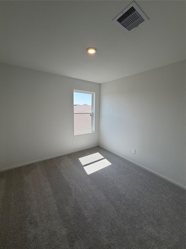 Building Photo - 16819 Old Wagon Wy