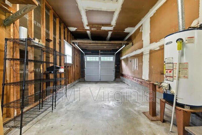 Building Photo - 52 Wimbledon Terrace