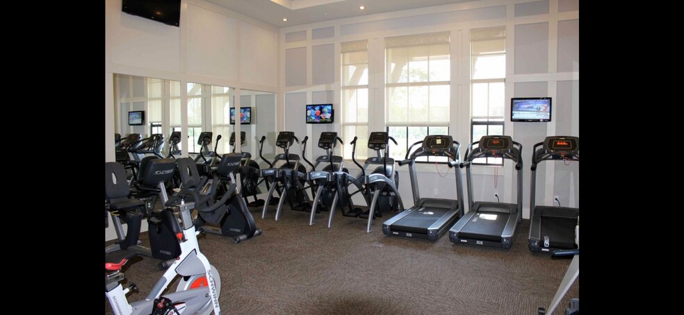 Building Photo - 3396 Northwest 83rd Way