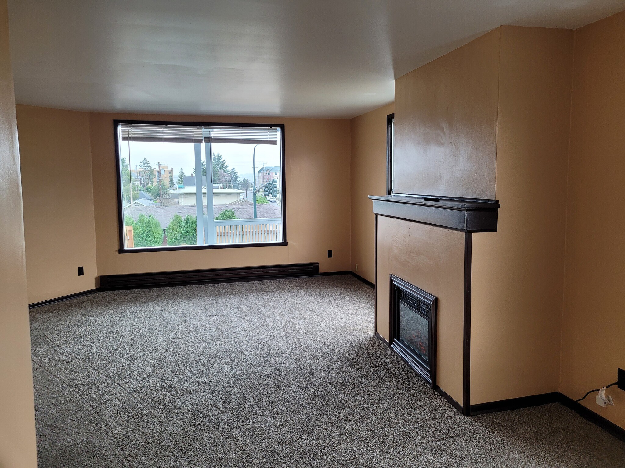 Building Photo - 3430 Rucker Ave