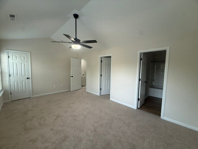 Building Photo - 116 Goldfinch Ave