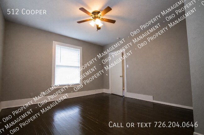 Building Photo - 512 Cooper-