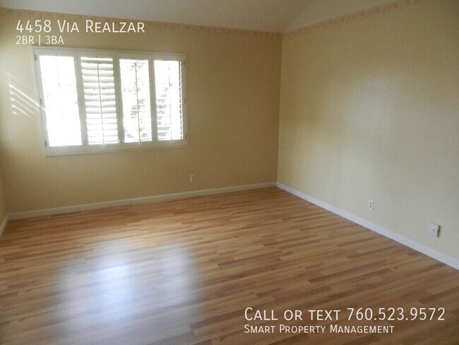 Building Photo - 4458 Via Realzar