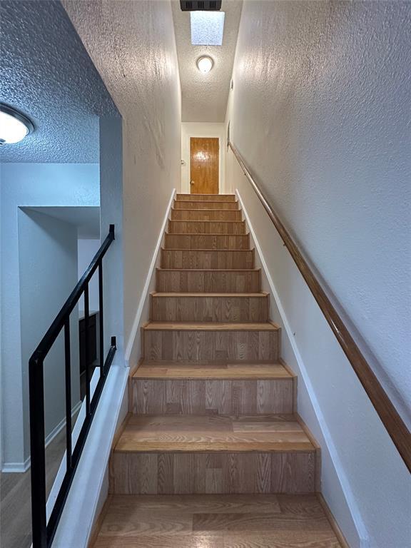 Building Photo - 8418 Fathom Cir