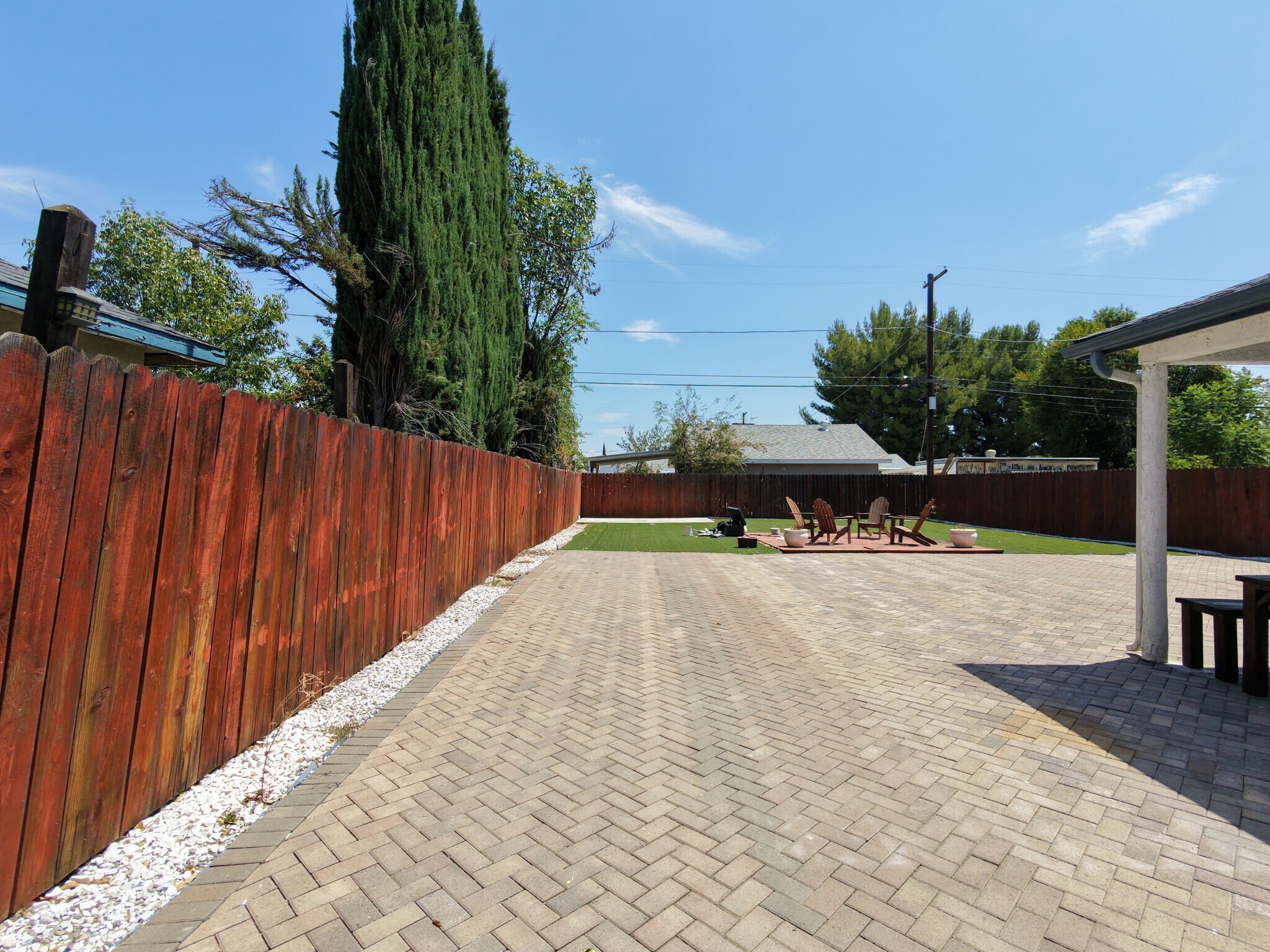 Building Photo - 6928 Lubao Ave