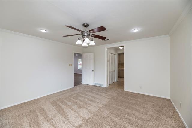 Building Photo - 5624 Charlott St