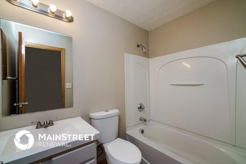 Building Photo - 6416 Maravian Dr