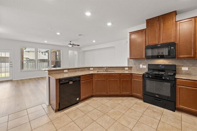Building Photo - 1221 Backcountry Dr