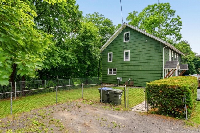 Building Photo - 62 Orrs Mills Rd